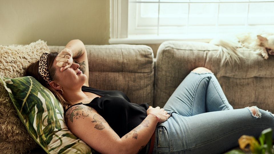 5 Causes Of Pelvic Pain In The 1st Trimester, According To Experts